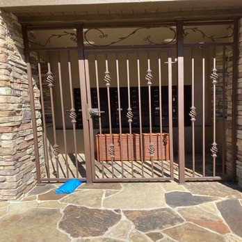 fence and gate installation