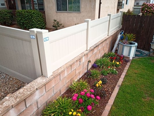 wood fence builders Arroyo Grande,